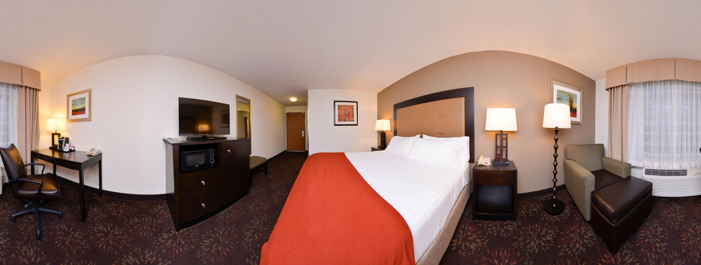 HOLIDAY INN EXP STES LITITZ