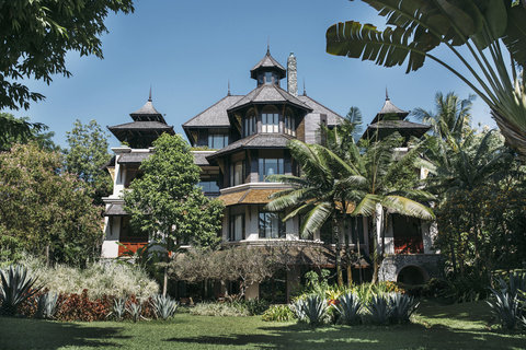 Residence Exterior