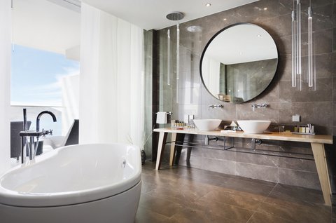 Club Suite