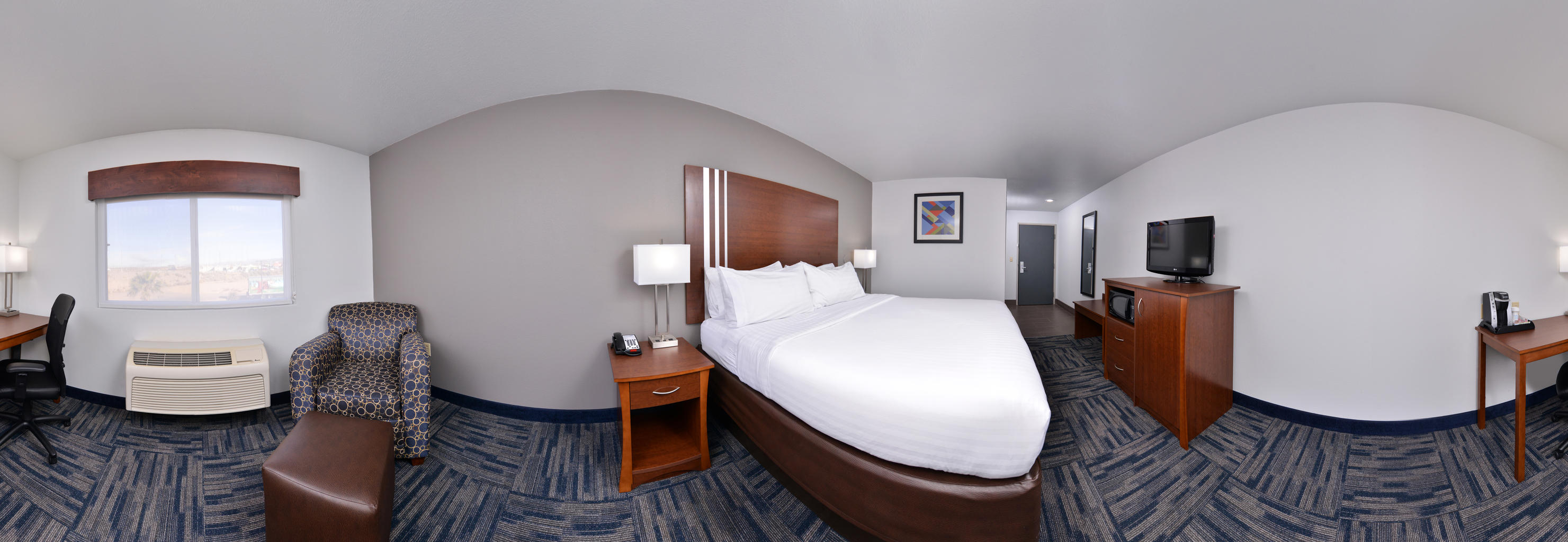 HOLIDAY INN EXP STES ALAMOGORD