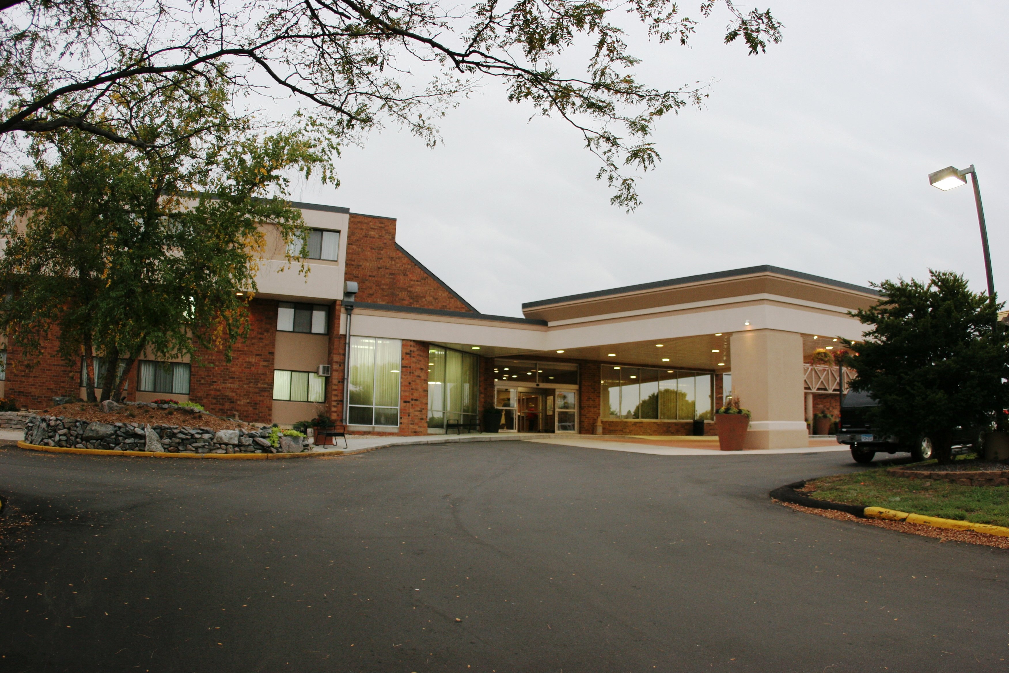 Holiday Inn Hotel & Suites St Cloud