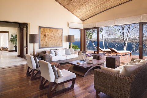Casa del Cielo Estate Home
