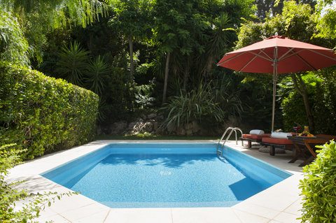 Double Deluxe With Private Pool and Garden