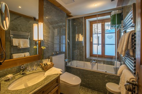 Double Room Bath