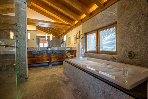 Suite Monte Rosa Bath