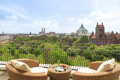 RFH The Charles Hotel - Monforte Royal Suite