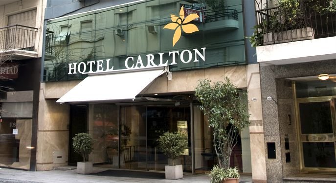 Carlton Hotel