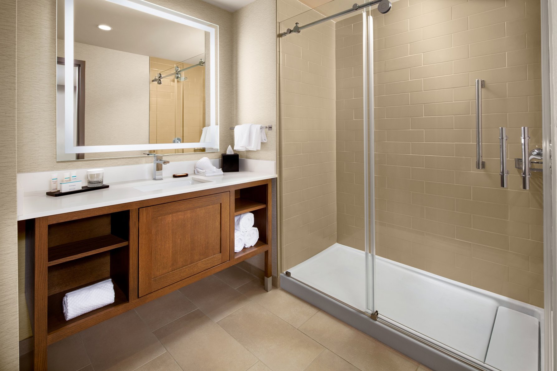 Embassy Suites by Hilton South Bend Room Type - 1 KING BED ONE ROOM SUITE