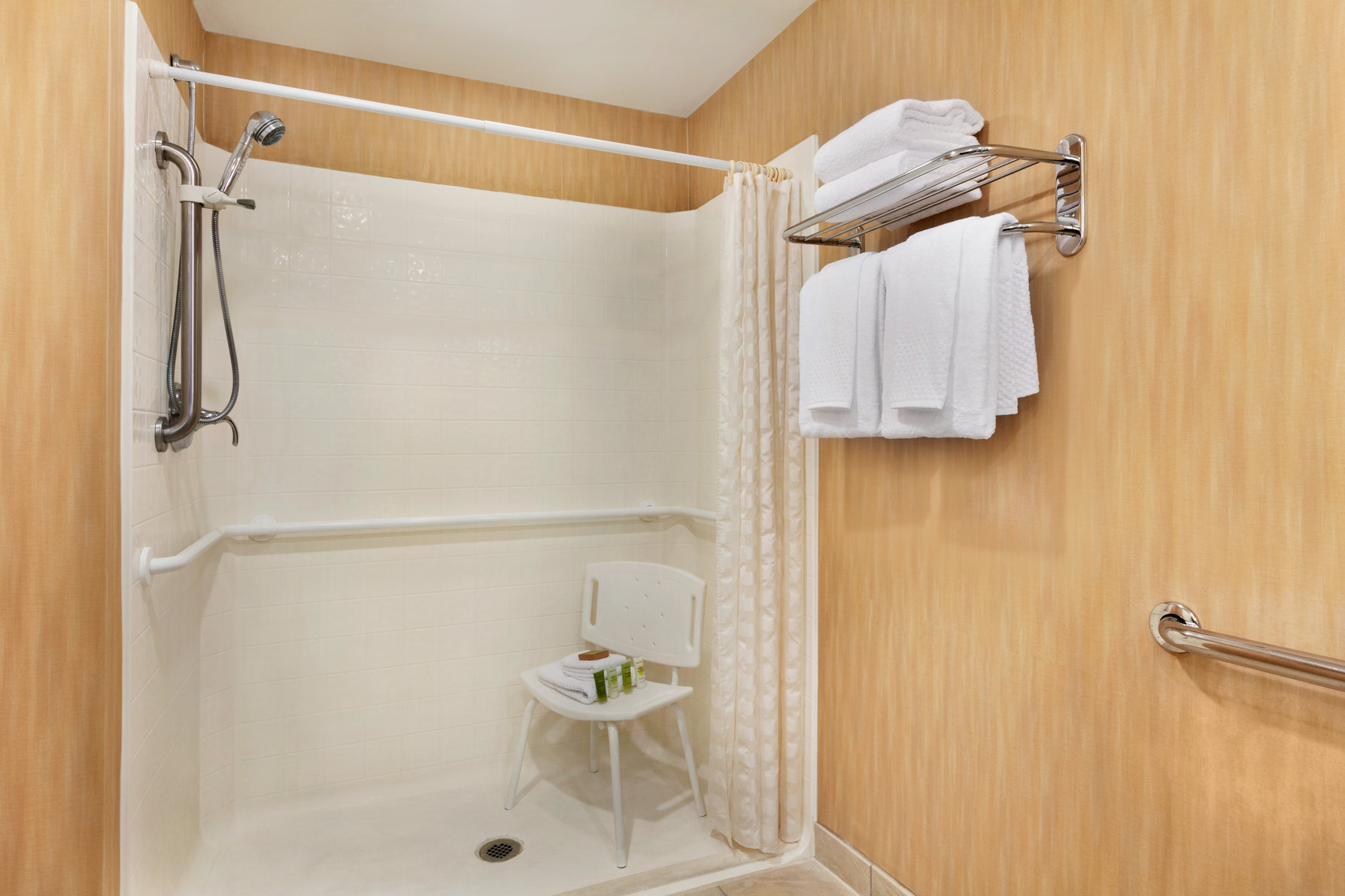 Hilton Suites Ocean City Oceanfront Room Type - 2QN POOL MOB HR ACC RI-S