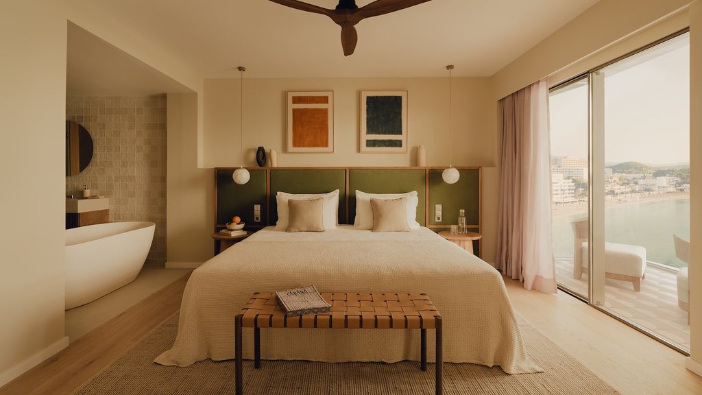Guest photo