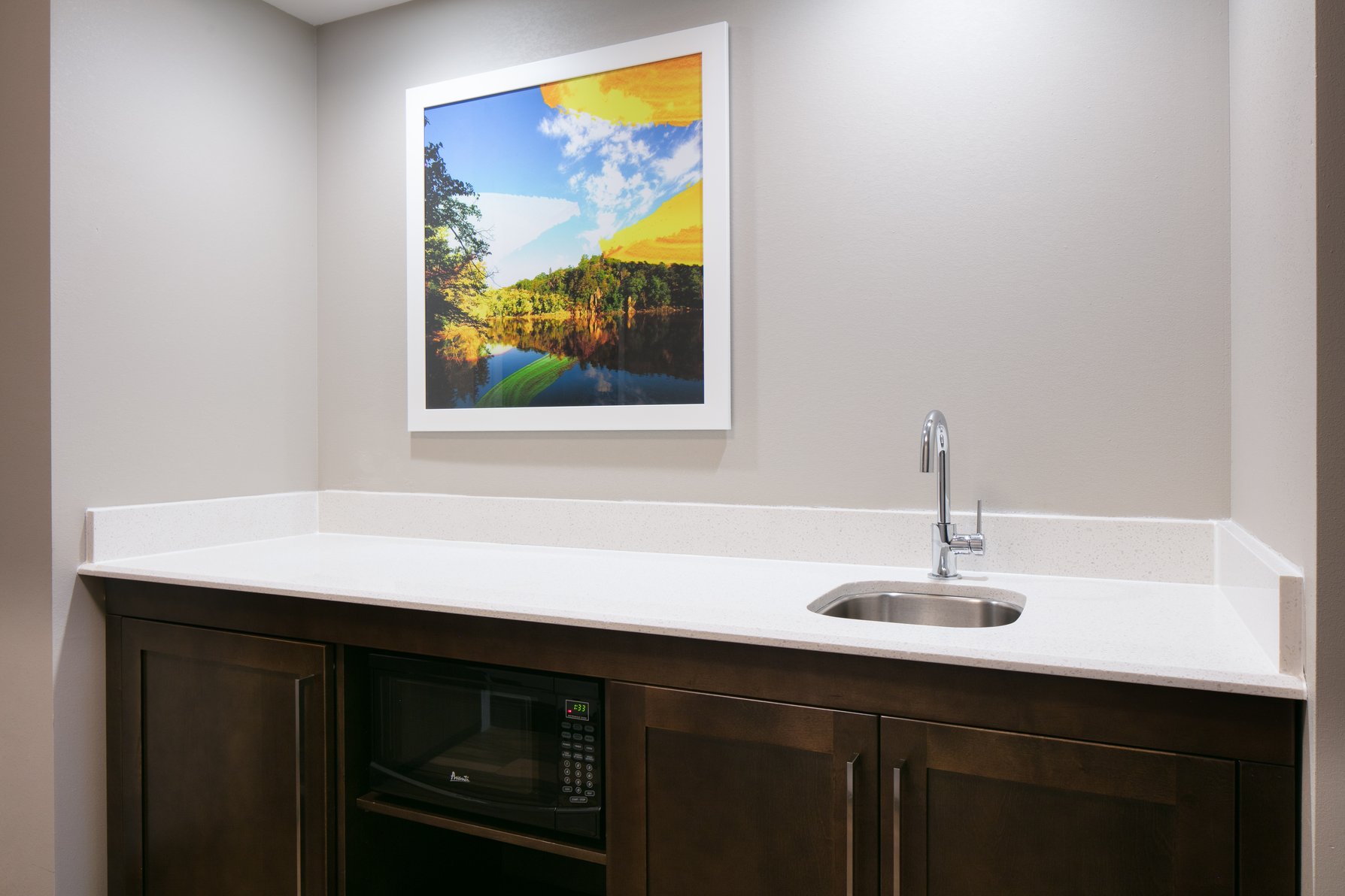 Hampton Inn and Suites Hudson, WI Room Type - 1KN MOB/HEA ACC RIS STU NS
