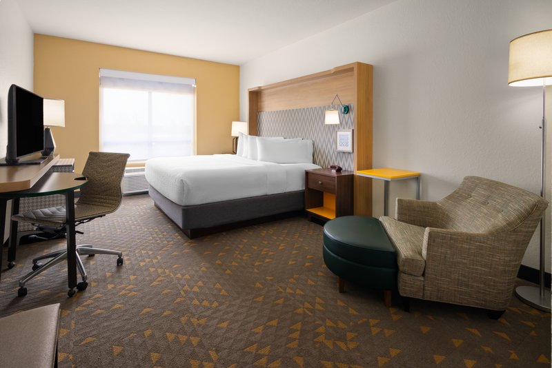 1 KING BED OTHER NONSMOKING
