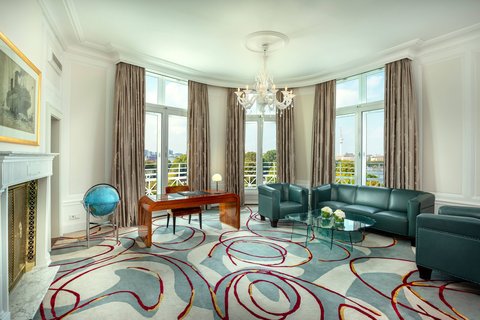 Suite - Living Room