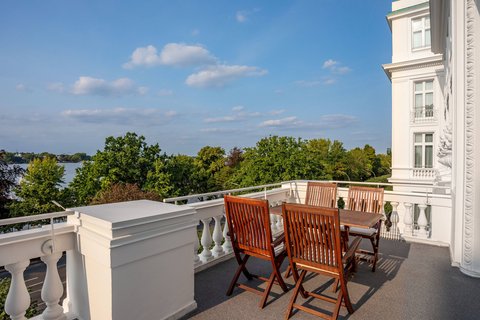 Superior Suite - Balcony