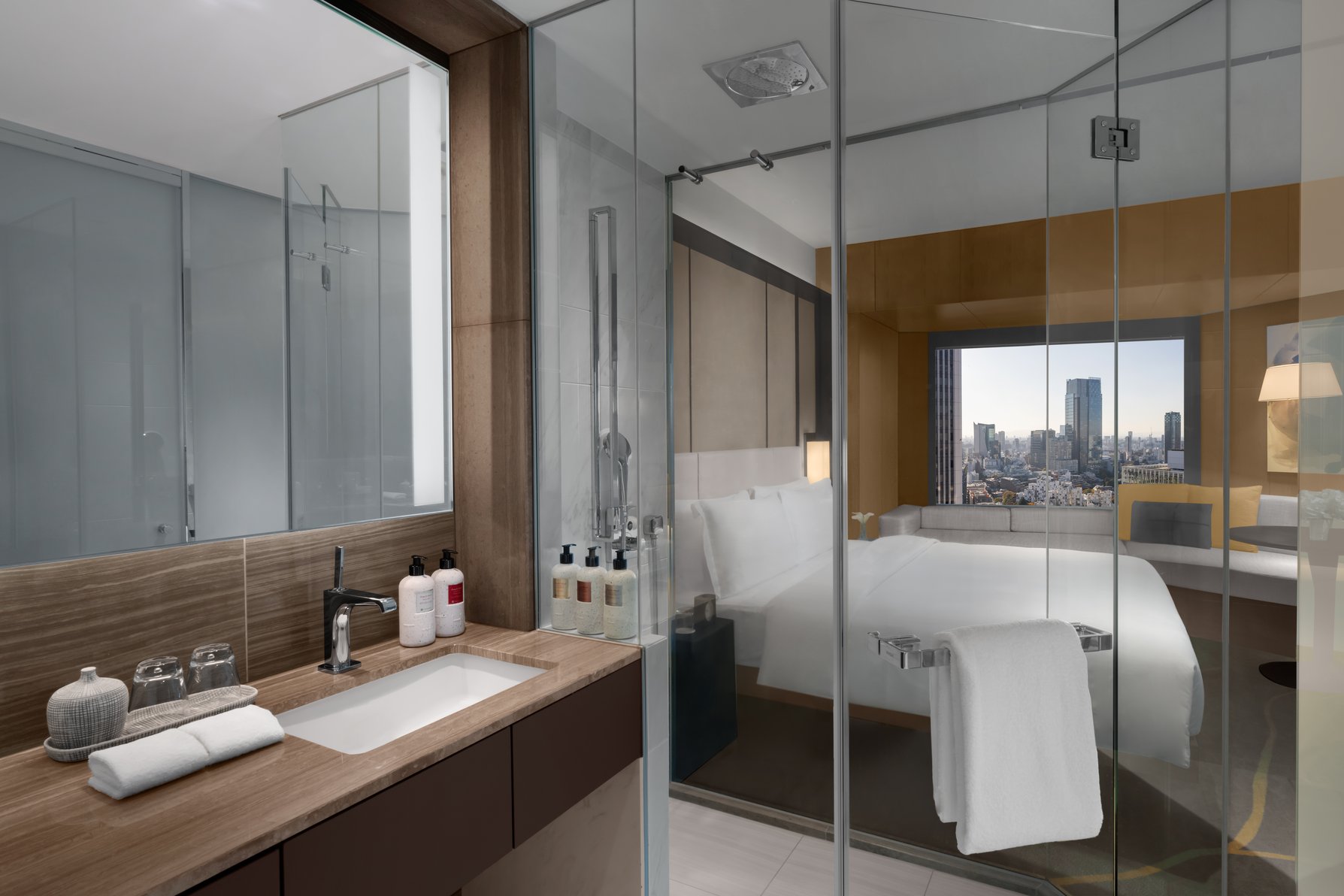 InterContinental Ana Tokyo Room Type - 1 King Classic Club Lounge Access
