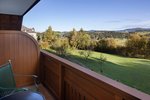 Grand Deluxe, Larger Guest room, 1 King, Garden view, Balcony