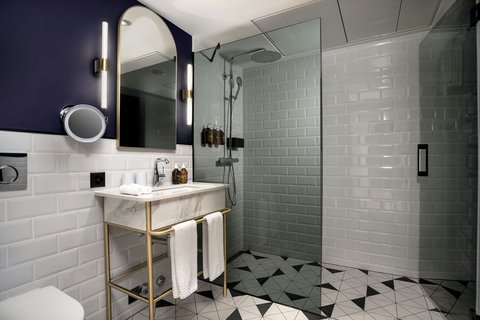 Suite - Bathroom