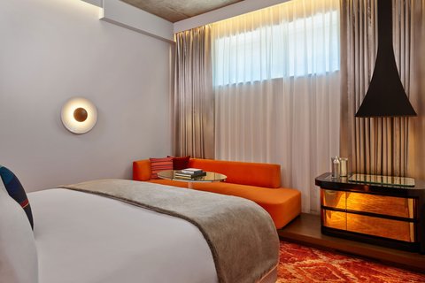 King Wonderful Guest Room