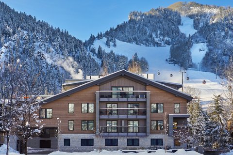 Exterior - Winter