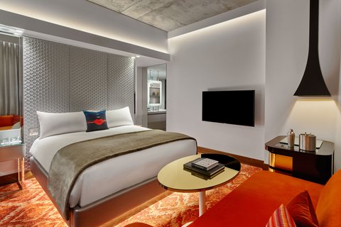 King Fabulous Guest Room