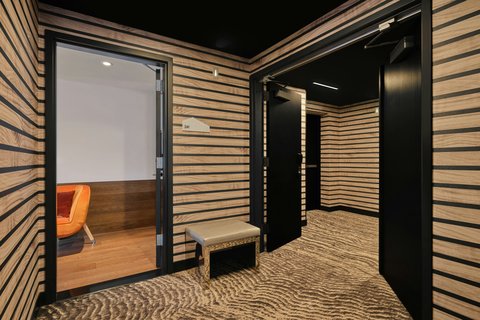Suite Entryway