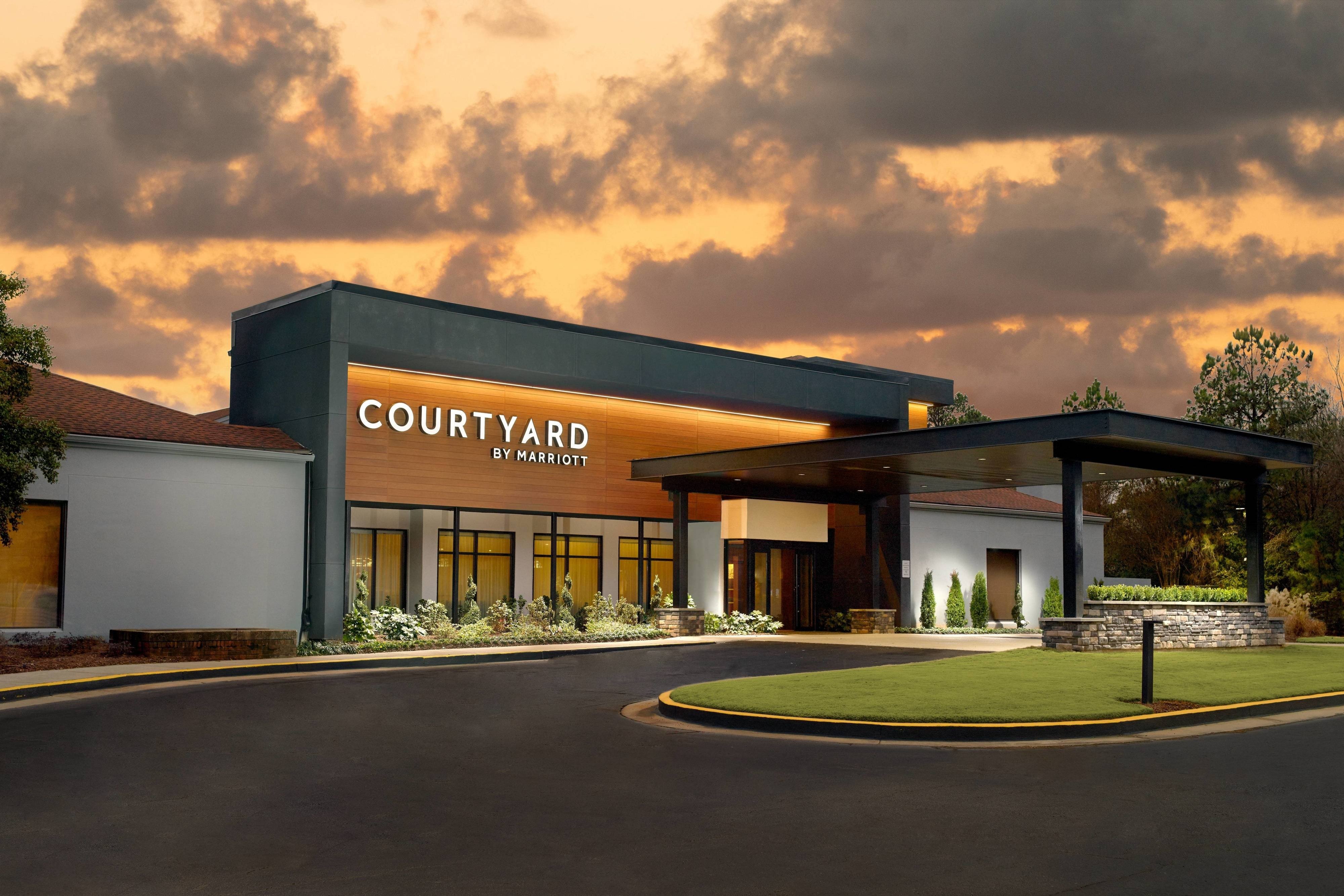 Courtyard Atlanta Airport South/Sullivan