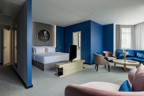 Luc Corner Suite