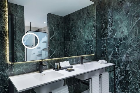 Bathroom Urban Essential