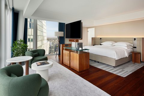 Skyline Junior Suite - Bedroom