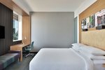 Club lounge access, Guest room, 1 King