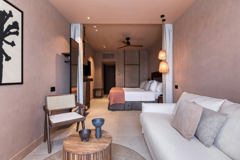 Open Plan Suite