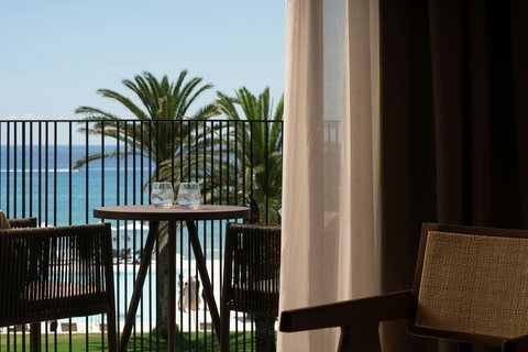 Suite with Sea View