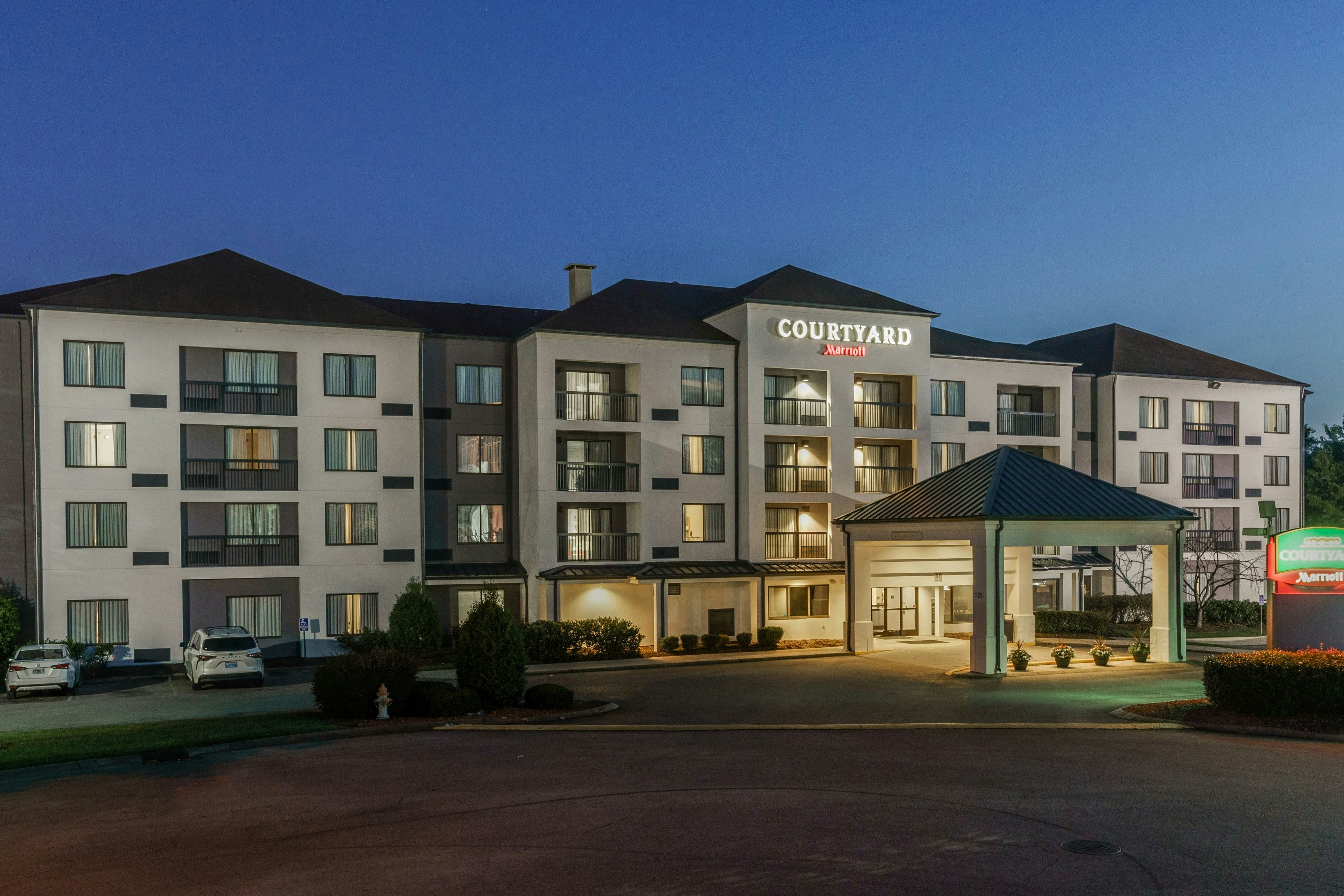 Courtyard by Marriott Nashville Opryland