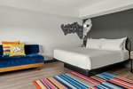 Savvy, Larger Guest room, 1 King
