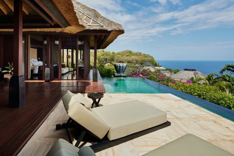 One-Bedroom Premier Ocean View