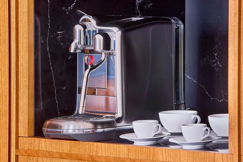 Senator Suite Coffee Machine