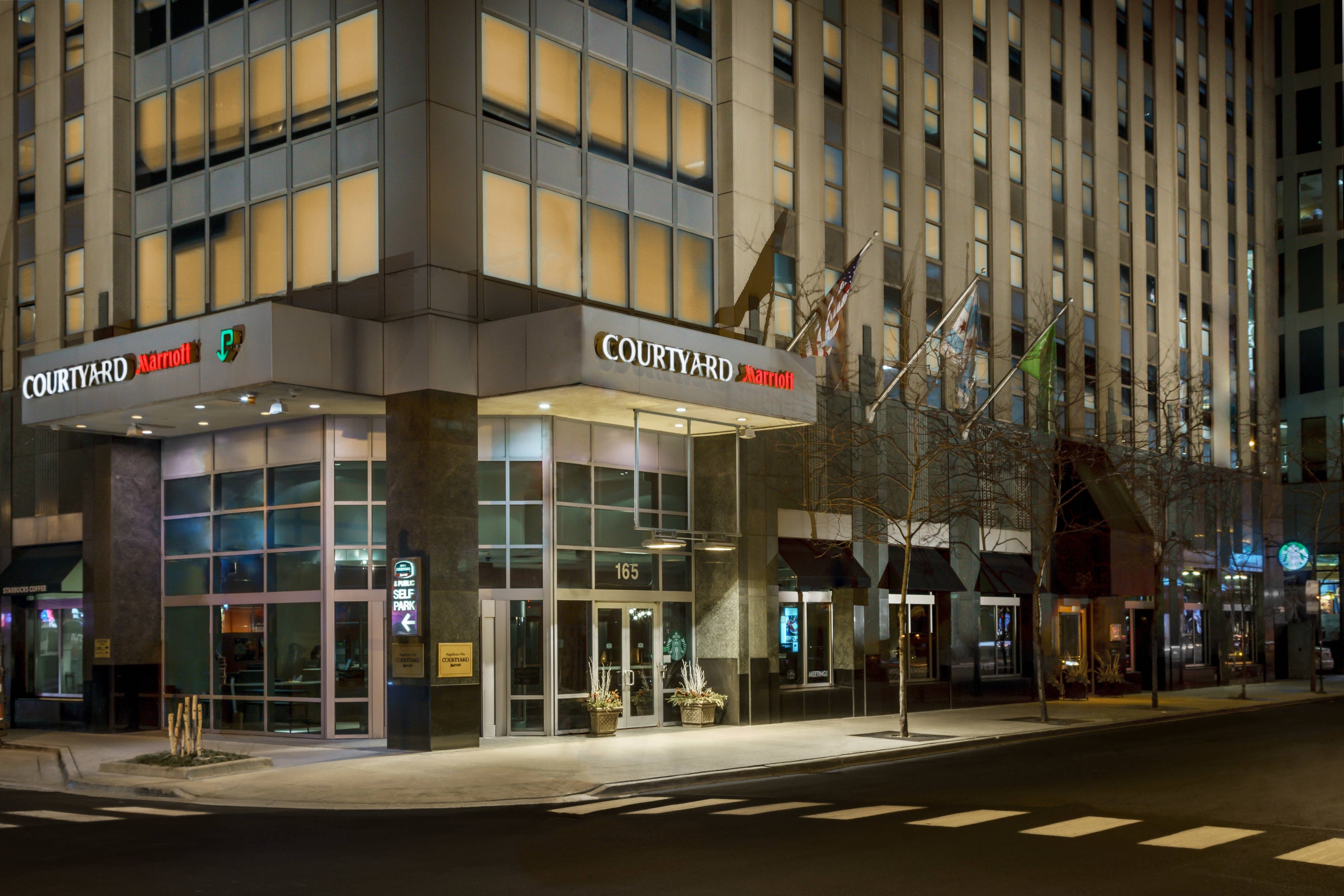 Courtyard Magnificent Mile