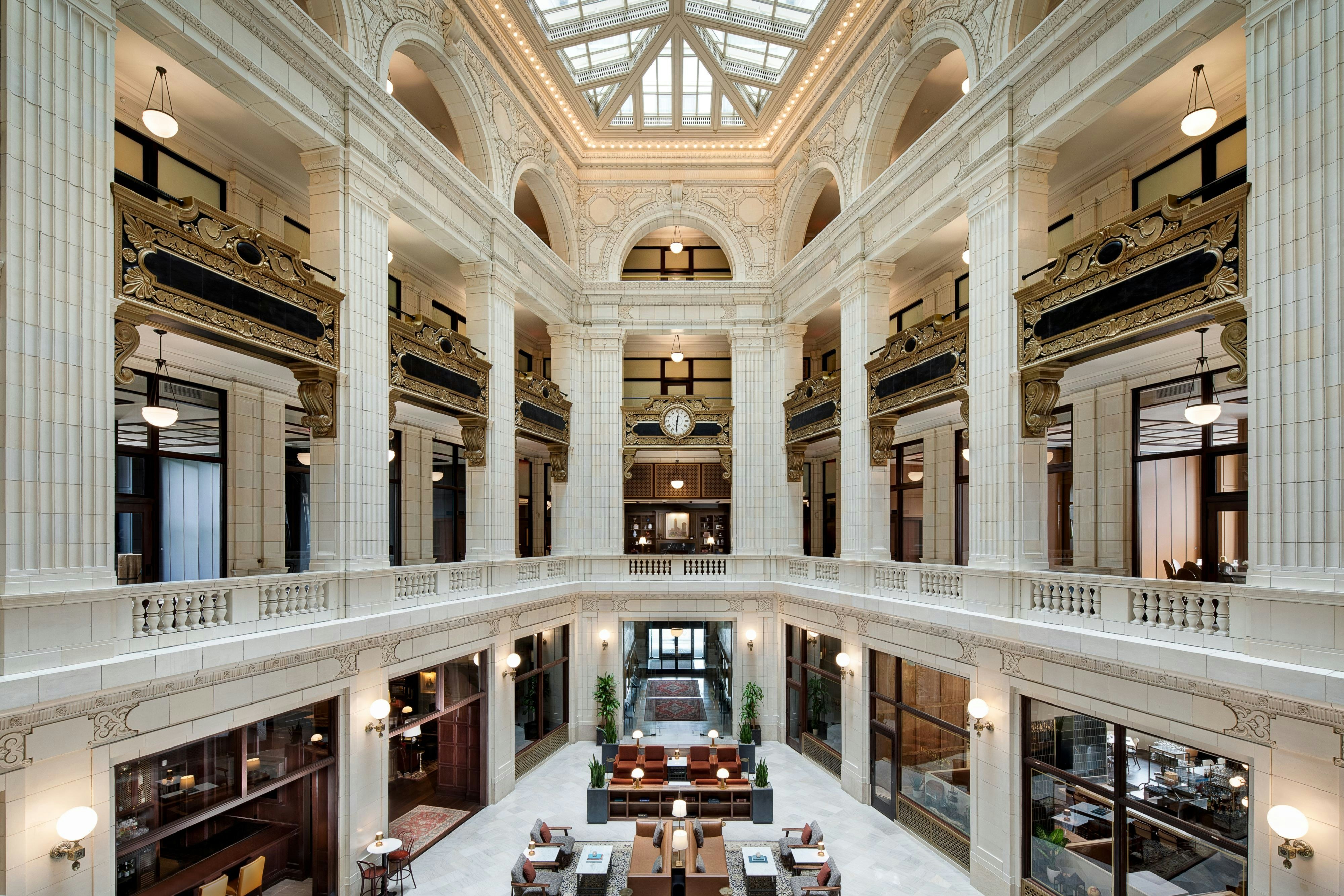 Hotel David Whitney Autograph Collection
