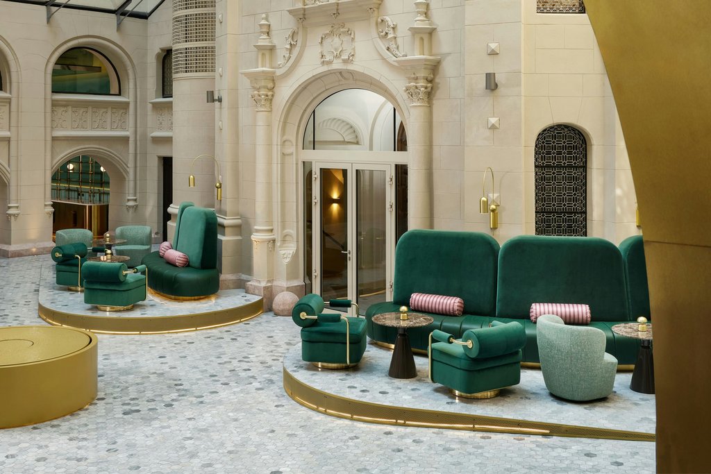 Guest photo