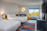 Aloft, Guest room, 2 Queen