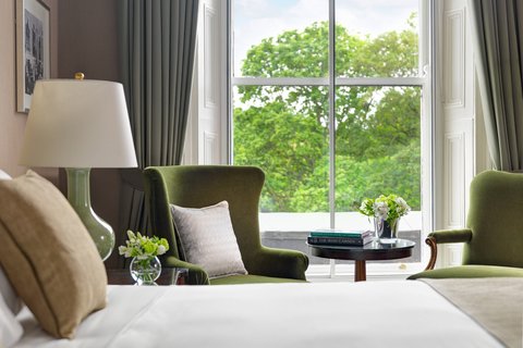 Signature Suite