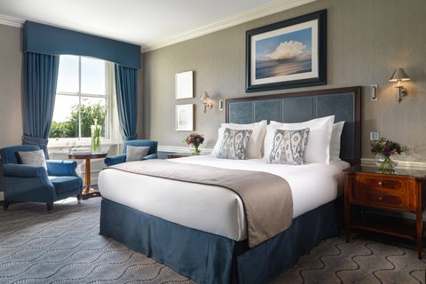 Heritage Park View King Guest Room