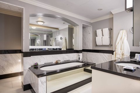 Junior Suite - Tub