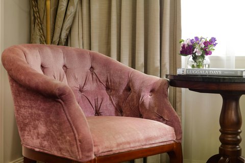 Small Guest Room 1 Queen Bed - Chair Detail