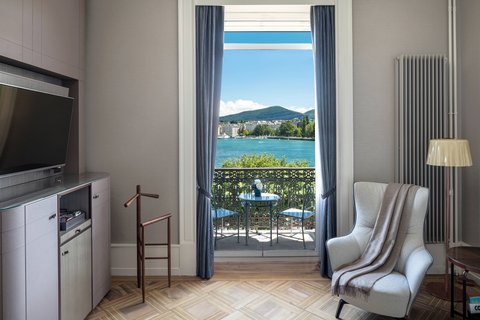 Mont-Blanc Suite - View