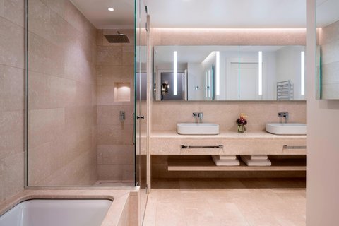 Mont-Blanc Suite Bathroom