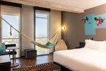 Breezy Hammock Guest Room, Guest room, 1 King