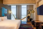Breezy Hammock Guest Room, Guest room, 1 King