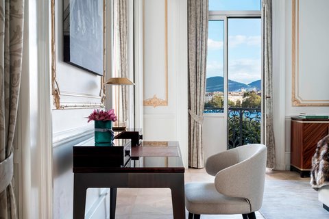 Grace Kelly Suite