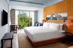 Larger Guest room, 1 King, Sofa bed